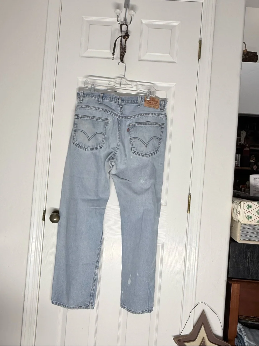 Levi's Light Blue Relaxed Fit Jeans - Casual Men's Denim